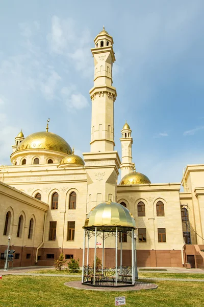 Petropavlovsk Kazakistan Mayıs 2019 Müslüman Cami Altın Kubbeler — Stok fotoğraf