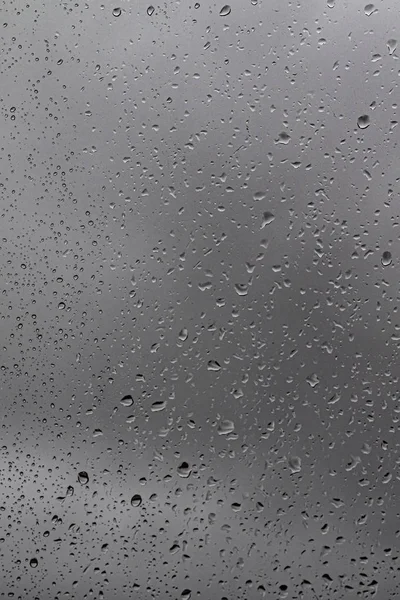 Krople Deszczu Szkle Ponury Pogoda Szare Tło Deszcz Szary Chmury — Zdjęcie stockowe