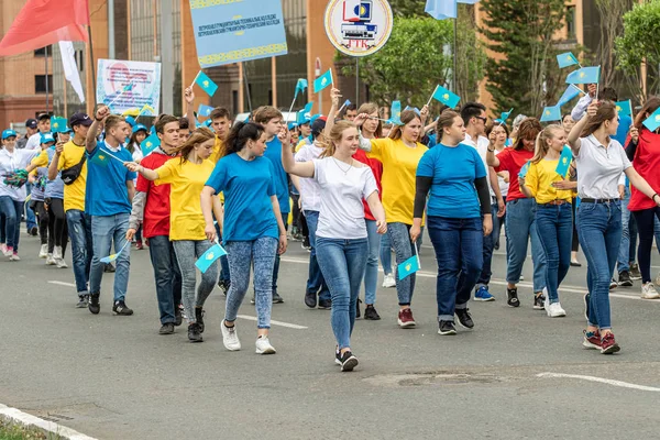 Petropavlovsk Kazajstán Junio 2019 Día Internacional Del Niño Desfile Estudiantes — Foto de Stock