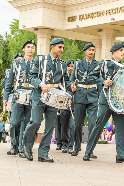 Petropavlovsk Kazajstán Junio 2019 Día Internacional Del Niño Desfile Estudiantes — Foto de Stock