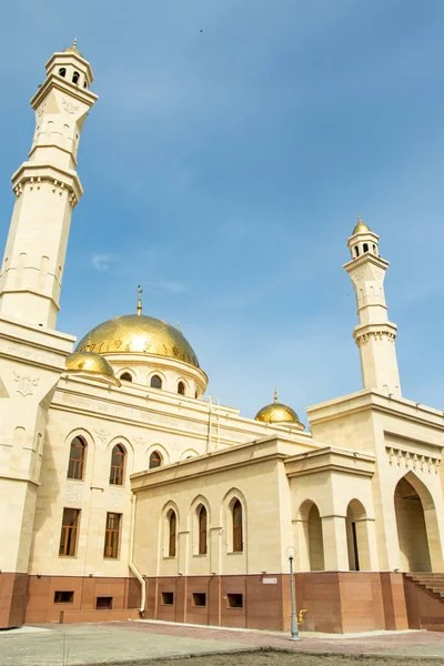 Petropavlovsk Kazakistan Maggio 2019 Moschea Musulmana Cupole Oro — Foto Stock