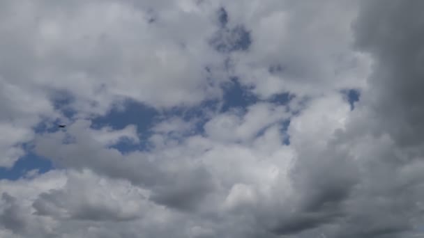 Der Stürmische Tag Mit Den Schwarzen Wolken — Stockvideo