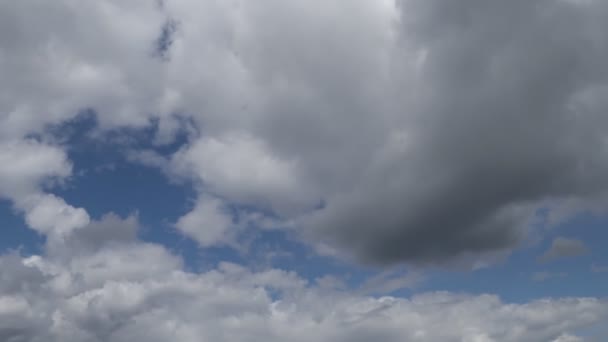 Dia Tempestade Com Nuvens Negras — Vídeo de Stock