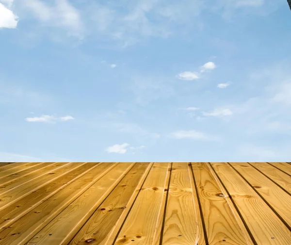 Cielo Blu Nuvole Con Passerella Legno — Foto Stock