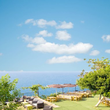 Plaj gökyüzü bulutlar Cafe