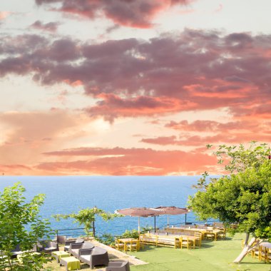 Plaj gökyüzü bulutlar Cafe