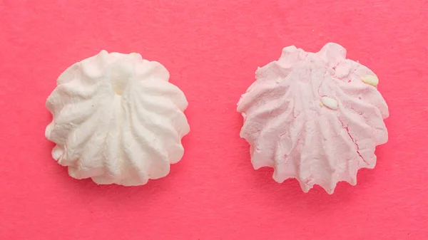 Marshmallow Okrągłe Słodkie Jedzenie Różowym Tle — Zdjęcie stockowe