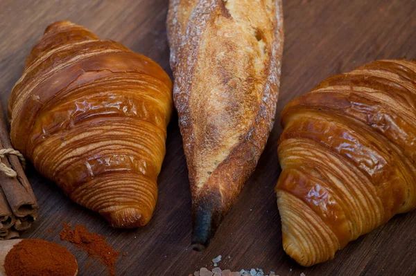 Croissants Frescos Franceses Tradición Baguette Artesanal — Foto de Stock