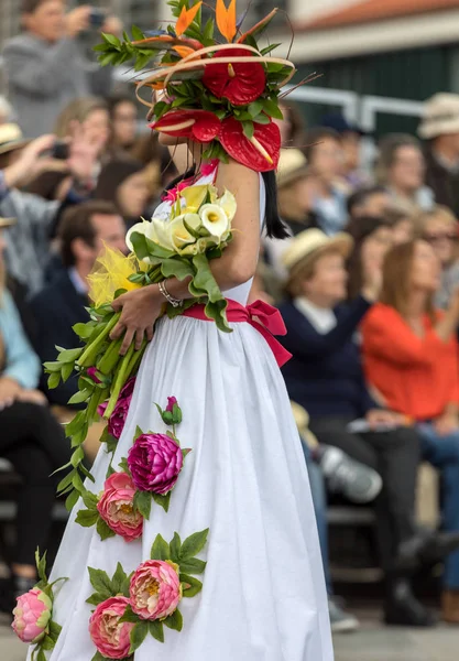 Funchal Madeira Portugal April 2018 Frau Bunten Kostüm Bei Der — Stockfoto