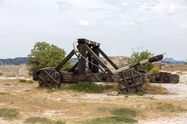 Καταπέλτης Του Φρούριο Les Baux Provence Γαλλία — Φωτογραφία Αρχείου