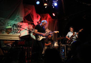 Cracow, Polonya - 25 Haziran 2018: Laboratorium canlı yaz Caz Festivali'nde Krakow'da gerçekleştirir, 500'den fazla caz müzisyenleri gerçekleştirir ve 150'den fazla konser ev sahipliği yapacak festival 23 sürümüdür