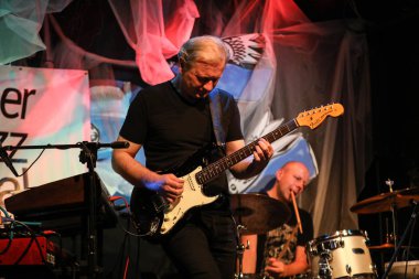 Cracow, Polonya - 25 Haziran 2018: Laboratorium canlı yaz Caz Festivali'nde Krakow'da gerçekleştirir, 500'den fazla caz müzisyenleri gerçekleştirir ve 150'den fazla konser ev sahipliği yapacak festival 23 sürümüdür