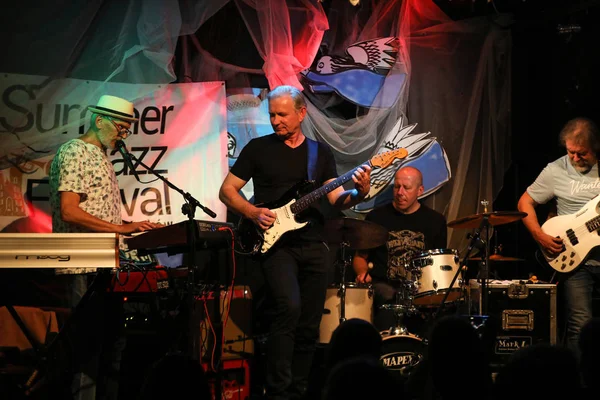 Cracow, Polonya - 25 Haziran 2018: Laboratorium canlı yaz Caz Festivali'nde Krakow'da gerçekleştirir, 500'den fazla caz müzisyenleri gerçekleştirir ve 150'den fazla konser ev sahipliği yapacak festival 23 sürümüdür