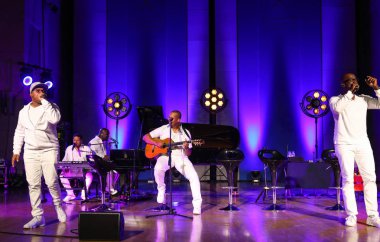 Krakov, Polonya - 8 Temmuz 2018: 6 konferans salonu en fazla Uj yaz Caz Festivali'nde Krakow'da sahnede canlı alın. Polonya