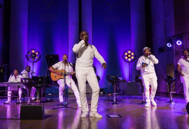 Krakov, Polonya - 8 Temmuz 2018: 6 konferans salonu en fazla Uj yaz Caz Festivali'nde Krakow'da sahnede canlı alın. Polonya