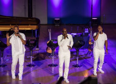 Krakov, Polonya - 8 Temmuz 2018: 6 konferans salonu en fazla Uj yaz Caz Festivali'nde Krakow'da sahnede canlı alın. Polonya