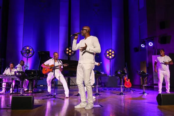 Krakov, Polonya - 8 Temmuz 2018: 6 konferans salonu en fazla Uj yaz Caz Festivali'nde Krakow'da sahnede canlı alın. Polonya