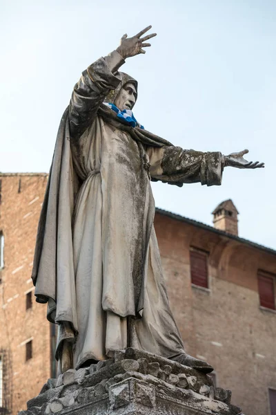 Standbeeld Van Girolamo Savonarola Ferrara Emilia Romagna Italië — Stockfoto