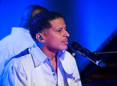 Krakov, Polonya - 8 Temmuz 2018: 6 konferans salonu en fazla Uj yaz Caz Festivali'nde Krakow'da sahnede canlı alın. Polonya