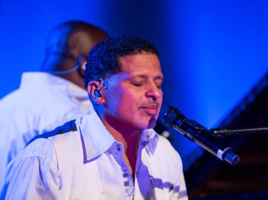 Krakov, Polonya - 8 Temmuz 2018: 6 konferans salonu en fazla Uj yaz Caz Festivali'nde Krakow'da sahnede canlı alın. Polonya