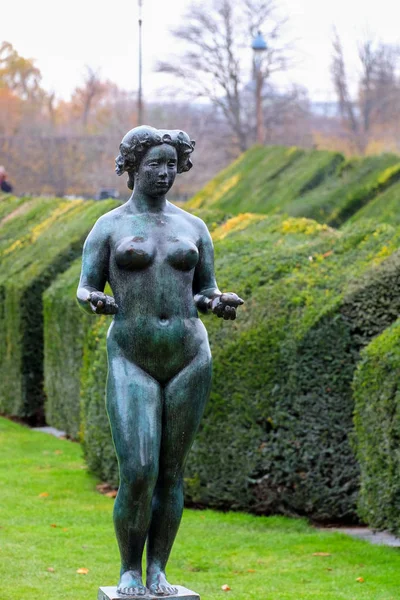 Paris Frankrijk November 2017 Parijs Bronzen Sculptuur Van Aristide Maillol — Stockfoto