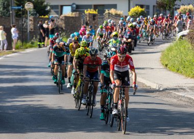 Krakow, Polonya - 4 Ağustos 2018: 75 Tur de Pologne UCI Dünya Turu, 134 km Krakow - Krakow rota ilk aşamasında. Doğu Avrupa'nın en büyük Bisiklete binme olay. 