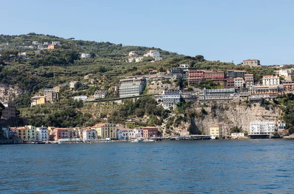 Città Sorrento Vista Dall Acqua Campania Italia — Foto Stock