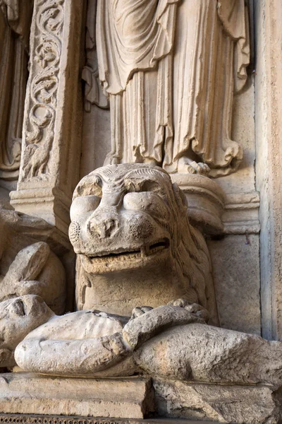 Detalhes Portal Oeste Catedral Saint Trophime Arles França Bouches Rhone — Fotografia de Stock