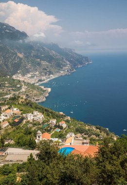 Ravello, Campania, İtalya'dan Salerno Körfezi üzerinden görünüm