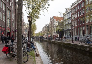 Amsterdam, Hollanda - 20 Nisan 2017: Hollanda, Amsterdam, Hollanda, Avrupa 'daki genelev evleri