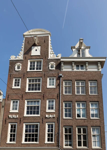 Traditionelle Historische Holländische Giebelhäuser Kanal Amsterdam Niederlande — Stockfoto