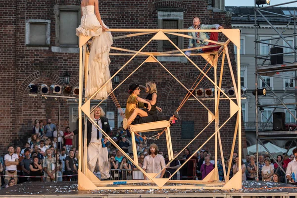 Cracow Poland July 2018 Performance Foam Days Performed Enigineering Theatre — Stock Photo, Image