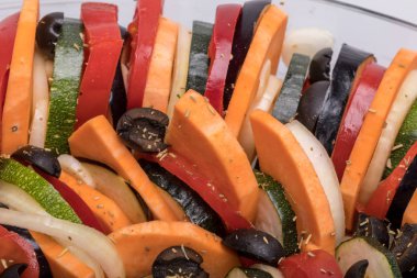 Ratatouille, Fransız Provenal sebze tabağı Nice'de kaynaklanan ihtiva eder..