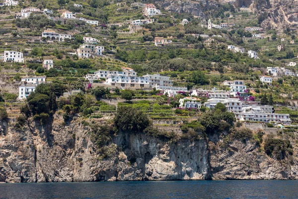 Ville Appartamenti Esclusivi Sulla Costa Rocciosa Amalfi Campania Italia — Foto Stock