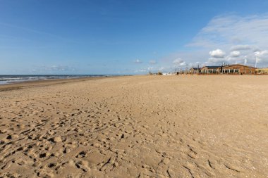Plaj ve Kuzey Denizi, Katwijk aan Zee, Güney Hollanda, Hollanda görüntülemek.