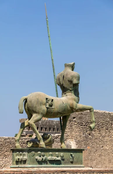 Pompeia Itália Junho 2017 Esculturas Escultor Polonês Igor Mitoraj Expostas — Fotografia de Stock