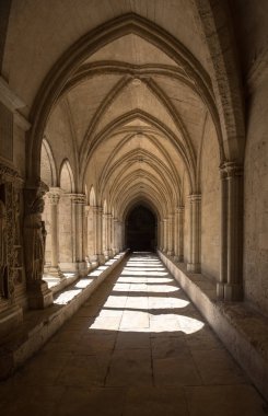 Arles, Fransa - 27 Haziran 2017: Romanesk kilise, Saint Trophime Katedrali Arles Cloisters. Provence, Fransa
