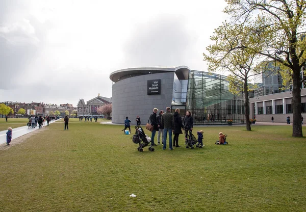 Amsterdam, Hollanda - 22 Nisan 2017: Van Gogh Müzesi Amsterdam, Hollanda