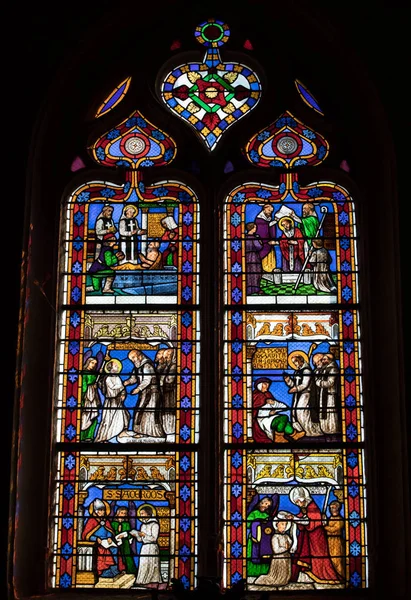 Sarlat França Setembro 2018 Colorido Vitral Catedral Sarlat Medieval Dedicada — Fotografia de Stock