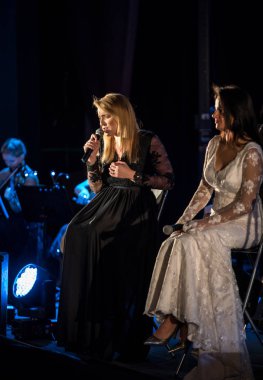 Krakov, Polonya - 7 Aralık 2018: multimedya Noel hitabet - Varşova Futura ve koro Fermata tarafından gerçekleştirilen Bethlehem için. Cracow. Polonya