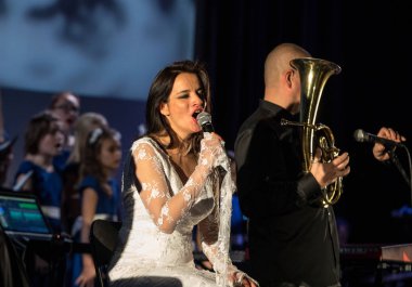 Krakov, Polonya - 7 Aralık 2018: multimedya Noel hitabet - Varşova Futura ve koro Fermata tarafından gerçekleştirilen Bethlehem için. Cracow. Polonya