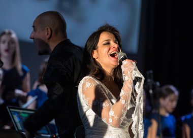 Krakov, Polonya - 7 Aralık 2018: multimedya Noel hitabet - Varşova Futura ve koro Fermata tarafından gerçekleştirilen Bethlehem için. Cracow. Polonya