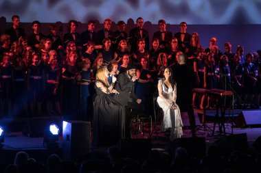 Krakov, Polonya - 7 Aralık 2018: multimedya Noel hitabet - Varşova Futura ve koro Fermata tarafından gerçekleştirilen Bethlehem için. Cracow. Polonya