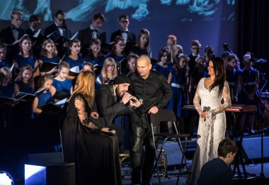 Krakov, Polonya - 7 Aralık 2018: multimedya Noel hitabet - Varşova Futura ve koro Fermata tarafından gerçekleştirilen Bethlehem için. Cracow. Polonya