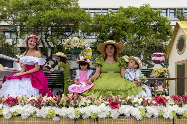 Funchal Madery Portugalia Kwietnia 2018 Coroczna Parada Madera Flower Festival — Zdjęcie stockowe