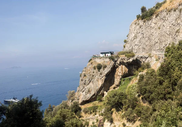 アマルフィとポジターノとアマルフィ海岸の眺め カンパニア州 イタリア — ストック写真