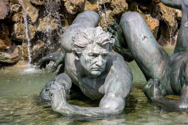 Esplanada Des Quinconces Fonte Monumento Aux Girondins Bordéus França — Fotografia de Stock