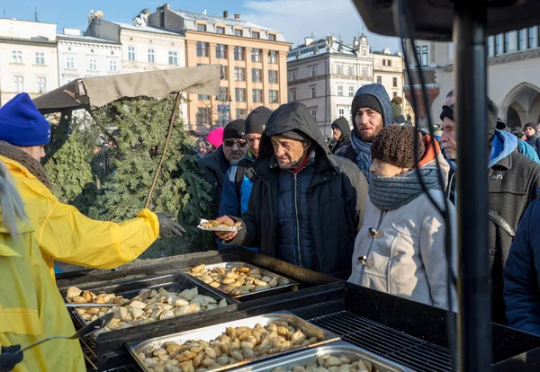 Cracovia Polonia Diciembre 2018 Nochebuena Para Pobres Sin Hogar Plaza — Foto de Stock