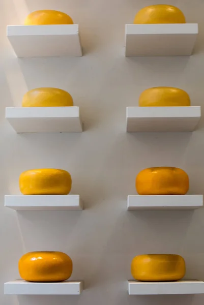 Amsterdam Mağazasında Peynir Tekerlekleri Hollanda — Stok fotoğraf