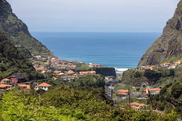 Dorf Und Terrassenanbau Der Umgebung Von Sao Vicente Nordküste Der — Stockfoto